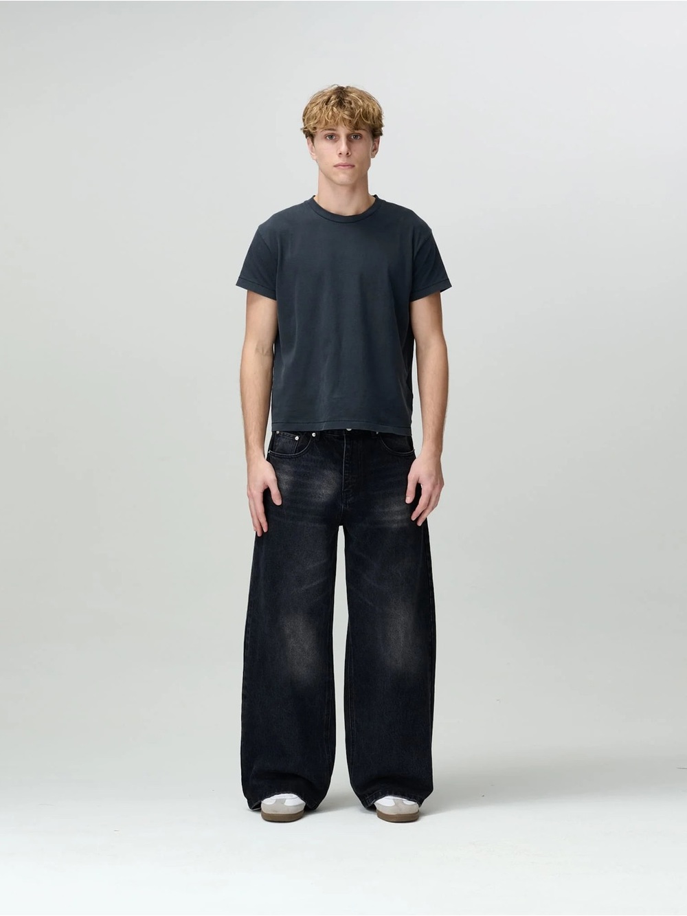 Bareline Baggy Wide Leg Jeans - Picture 2 of 8